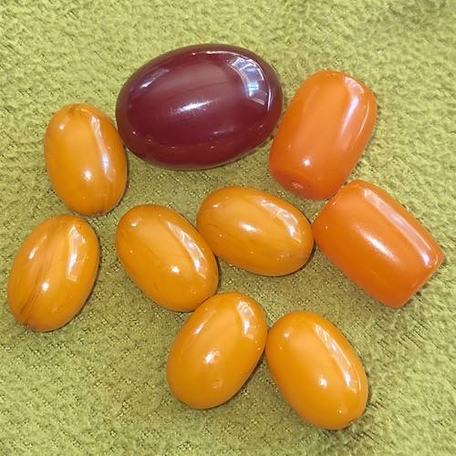 Vintage cherry amber bakelite - cherry,